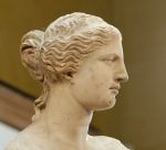 1127px-Venus_de_Milo_Louvre_Ma399_n6