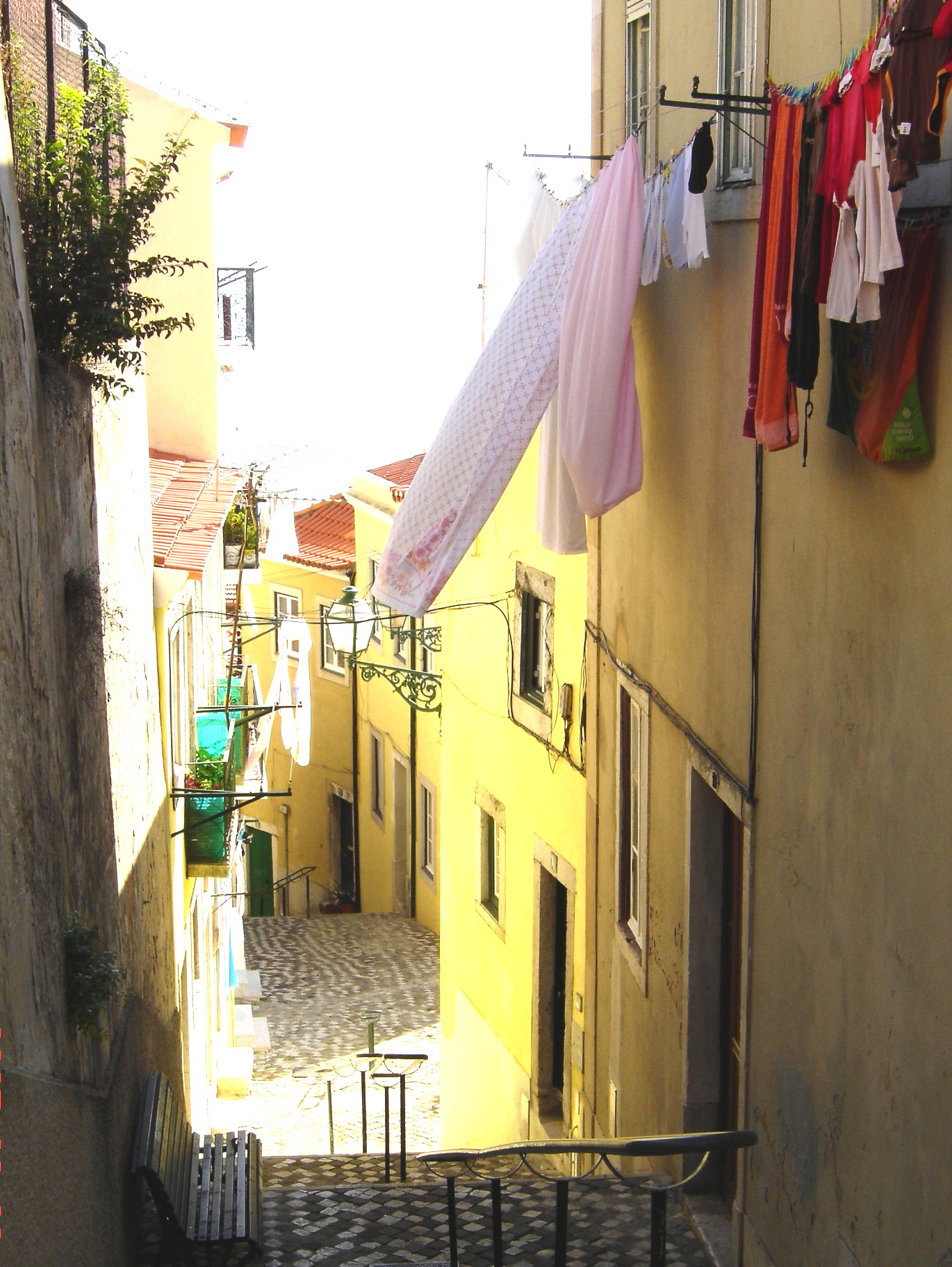 Alfama_α_6